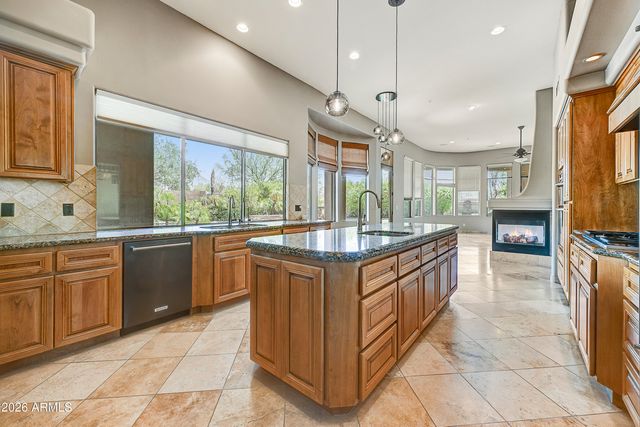 12149 N 123RD Way, Scottsdale, AZ 85259