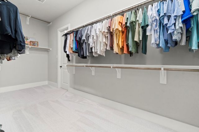 6802 W Bluff Drive, Magnolia, TX 77354