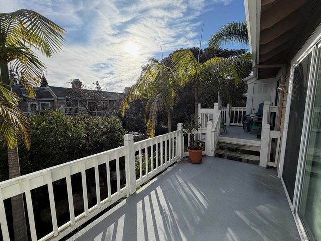 8585 Via Mallorca 4, La Jolla, CA 92037