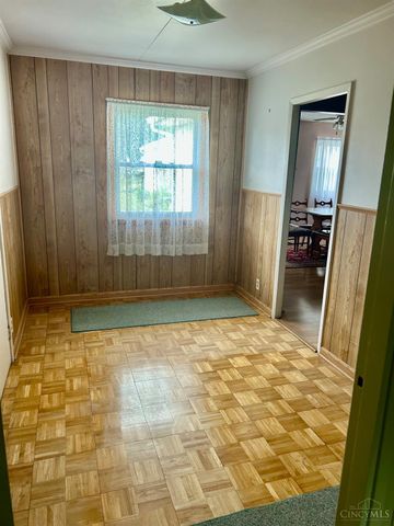 56 Shawnee Drive, St Clair Twp, OH 45013