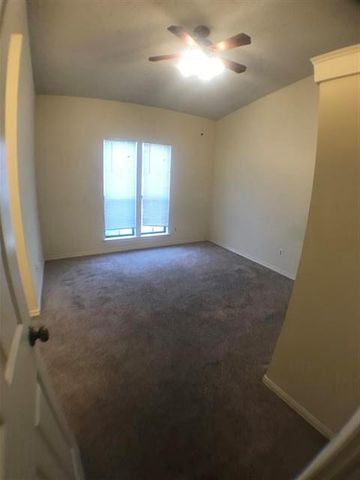 706 W 24th ST 209, Austin, TX 78705