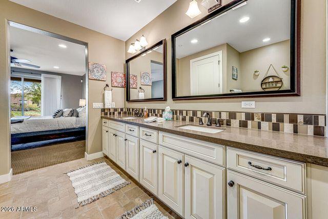10260 E WHITE FEATHER Lane 1040, Scottsdale, AZ 85262