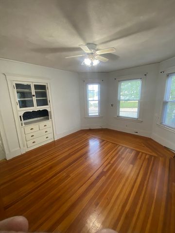 138 North St, Somerville, MA 02144