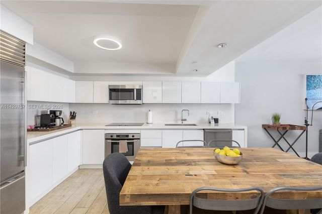 102 24th Street 1013, Miami Beach, FL 33139
