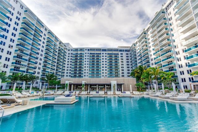 102 24th Street 1013, Miami Beach, FL 33139