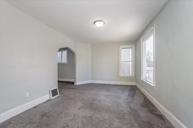 1924 Banks Avenue, Superior, WI 54880