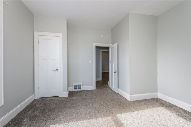 1924 Banks Avenue, Superior, WI 54880