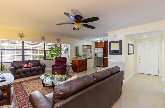 154 Capri D, Delray Beach, FL 33484