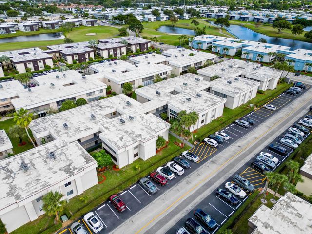 154 Capri D, Delray Beach, FL 33484