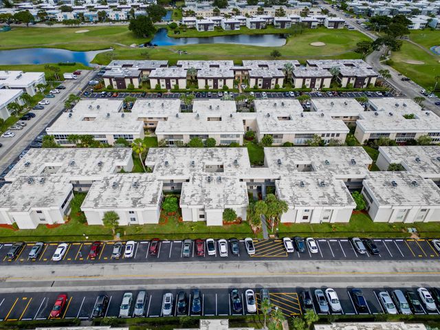 154 Capri D, Delray Beach, FL 33484