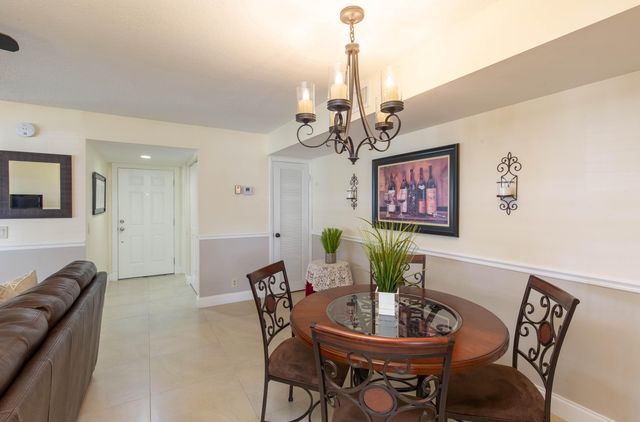 154 Capri D, Delray Beach, FL 33484