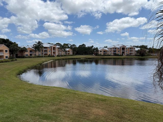291 SW Palm Drive 202, Port St Lucie, FL 34986