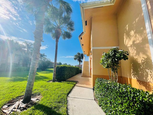 291 SW Palm Drive 202, Port St Lucie, FL 34986