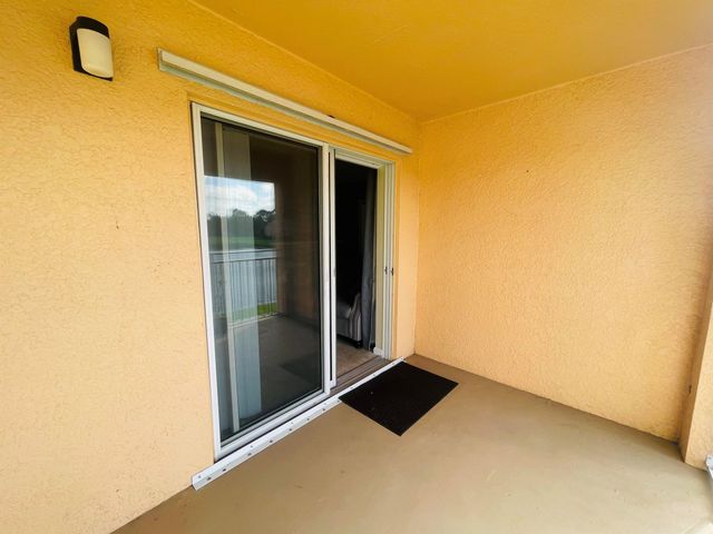 291 SW Palm Drive 202, Port St Lucie, FL 34986