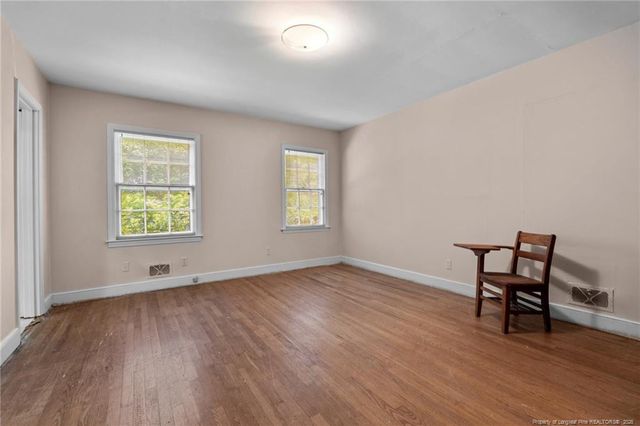 511 Maplewood Drive, Sanford, NC 27330