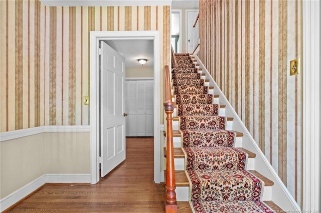 511 Maplewood Drive, Sanford, NC 27330