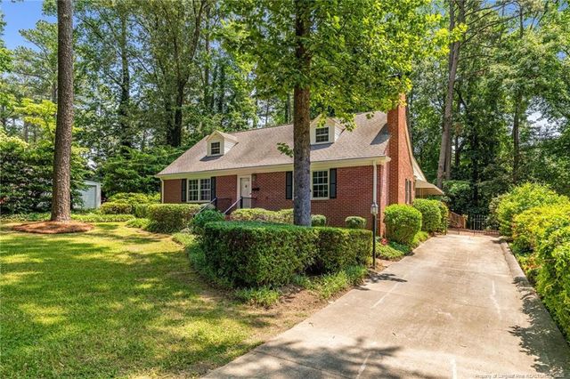 511 Maplewood Drive, Sanford, NC 27330