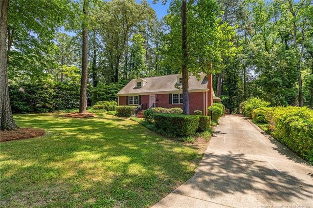 511 Maplewood Drive, Sanford, NC 27330