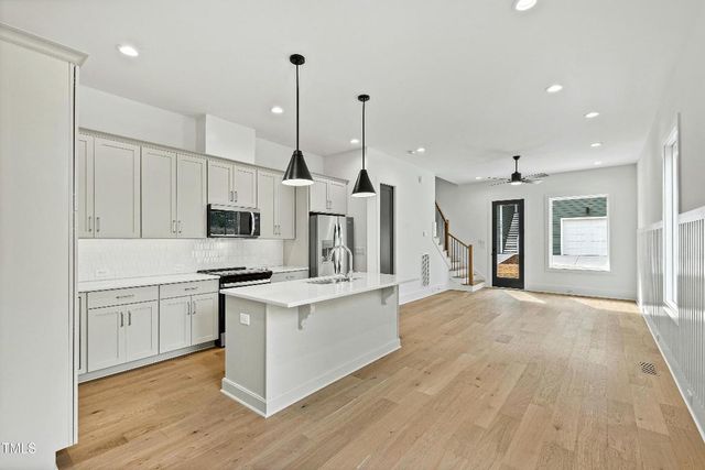 2728 Milburnie Road, Raleigh, NC 27610