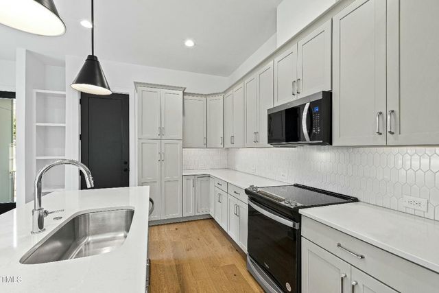 2728 Milburnie Road, Raleigh, NC 27610