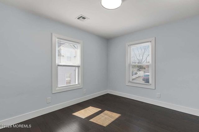 25 Howland Place, Long Branch, NJ 07740