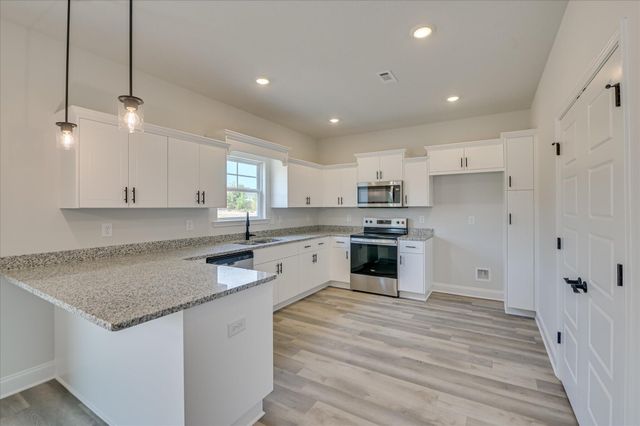 3301 Tracker Lane, Warrenville, SC 29851