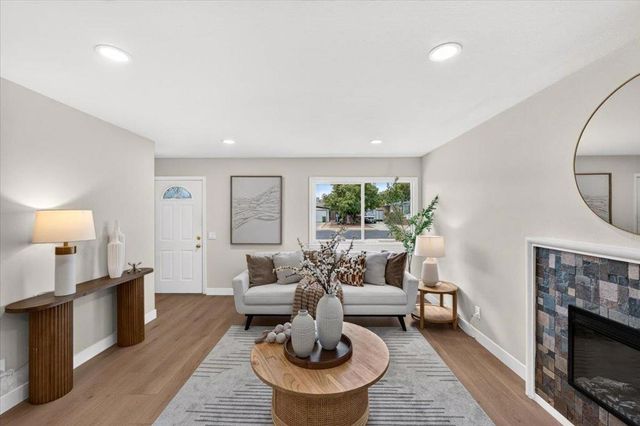 224 Marianna Way, Campbell, CA 95008