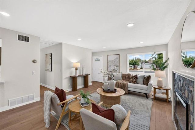 224 Marianna Way, Campbell, CA 95008