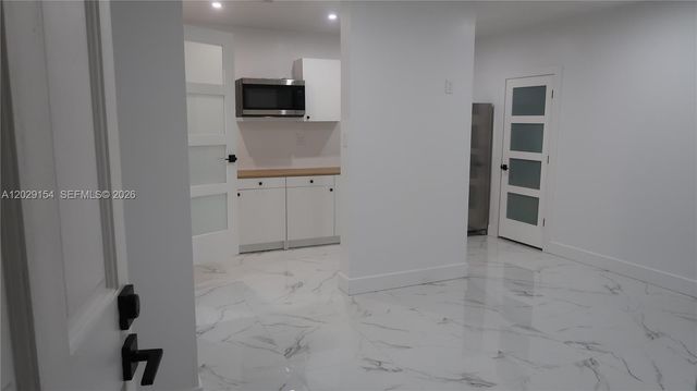 8220 NW 199th Street 1, Hialeah, FL 33015
