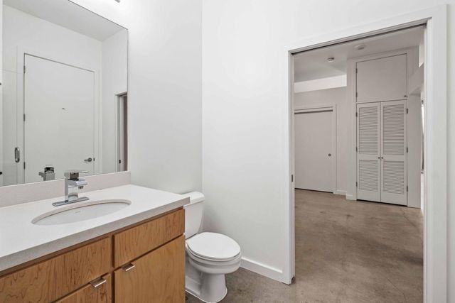 507 Sabine ST 304, Austin, TX 78701
