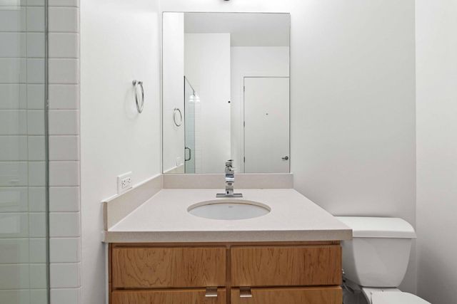 507 Sabine ST 304, Austin, TX 78701