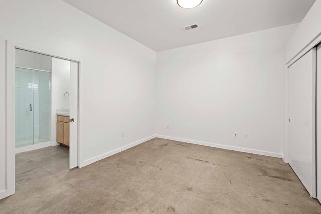 507 Sabine ST 304, Austin, TX 78701