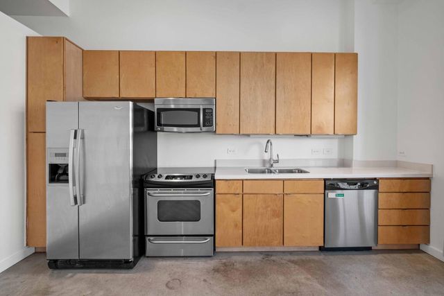 507 Sabine ST 304, Austin, TX 78701