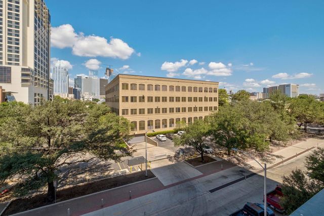 507 Sabine ST 304, Austin, TX 78701