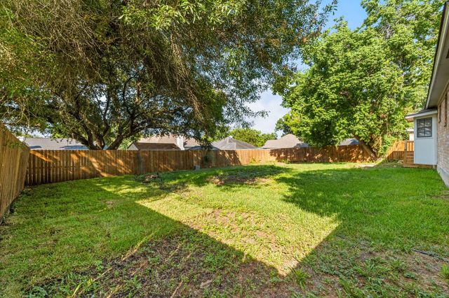 12799 Lake Conroe Hills Drive, Willis, TX 77318