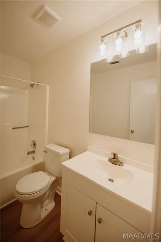 3808 PERRY HILL Court, Montgomery, AL 36109