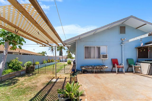 335 Hoalike St, Kihei, HI 96753