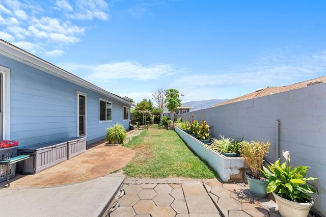 335 Hoalike St, Kihei, HI 96753