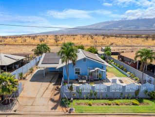 335 Hoalike St, Kihei, HI 96753