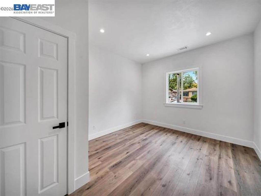 Image 12 of property listing at 3035 Logan St, Oakland, CA 94601