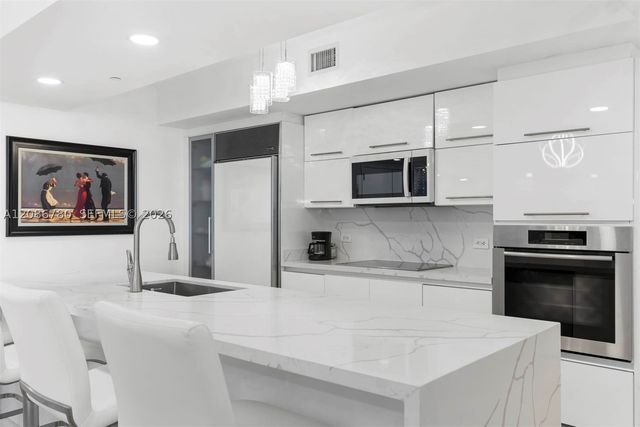 17201 Collins Ave 3304, Sunny Isles Beach, FL 33160