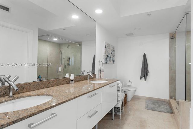 17201 Collins Ave 3304, Sunny Isles Beach, FL 33160