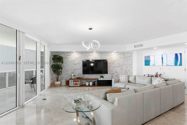 17201 Collins Ave 3304, Sunny Isles Beach, FL 33160