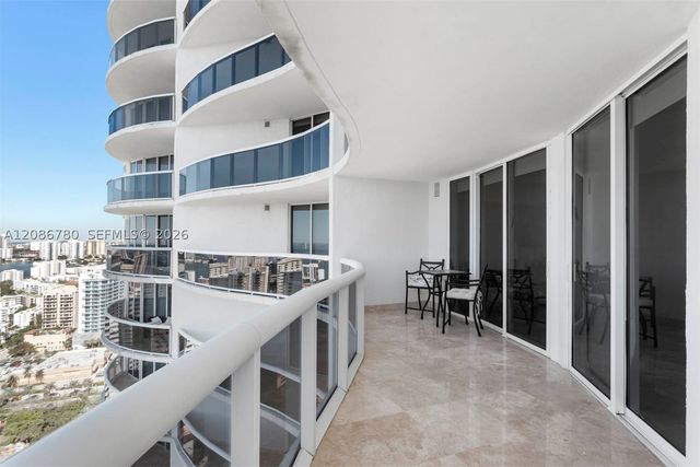17201 Collins Ave 3304, Sunny Isles Beach, FL 33160