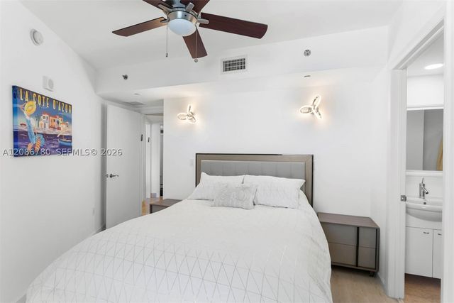 17201 Collins Ave 3304, Sunny Isles Beach, FL 33160