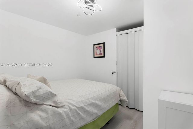 17201 Collins Ave 3304, Sunny Isles Beach, FL 33160