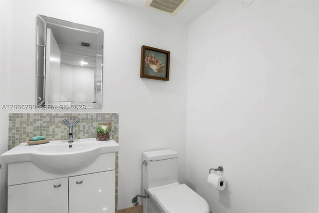 17201 Collins Ave 3304, Sunny Isles Beach, FL 33160