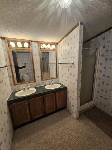 7156 Houndstooth Drive, Grand Rapids, MI 49548