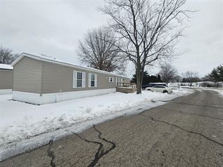 7156 Houndstooth Drive, Grand Rapids, MI 49548