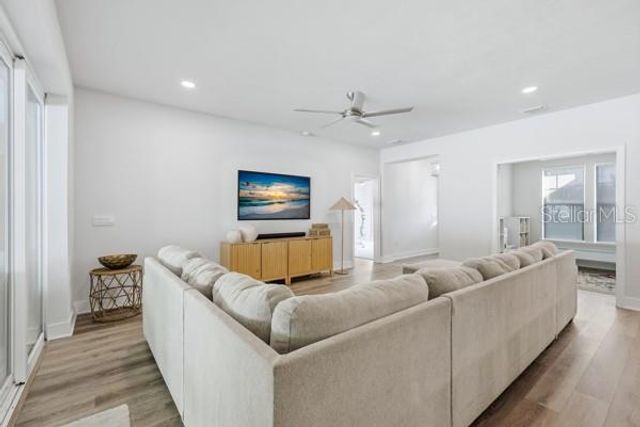 534 SW 145TH DRIVE, Newberry, FL 32669